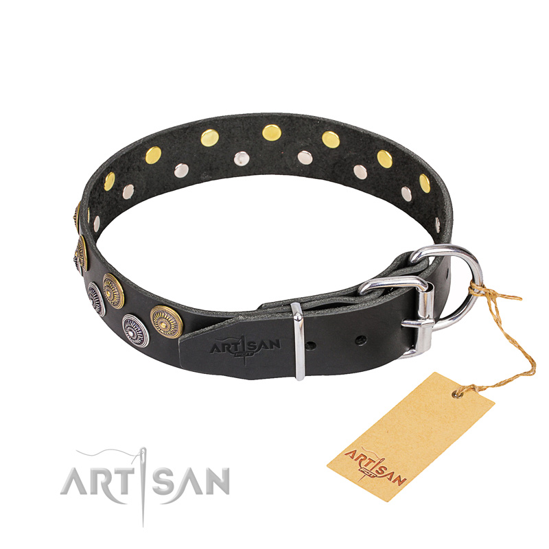 Collar for small dogs in caramel – lien-paris