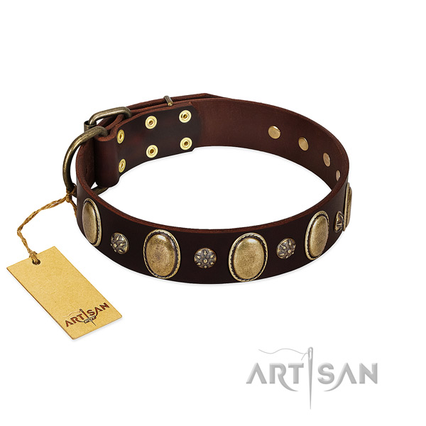 Fancy walking reliable full grain genuine leather dog collar with decorations