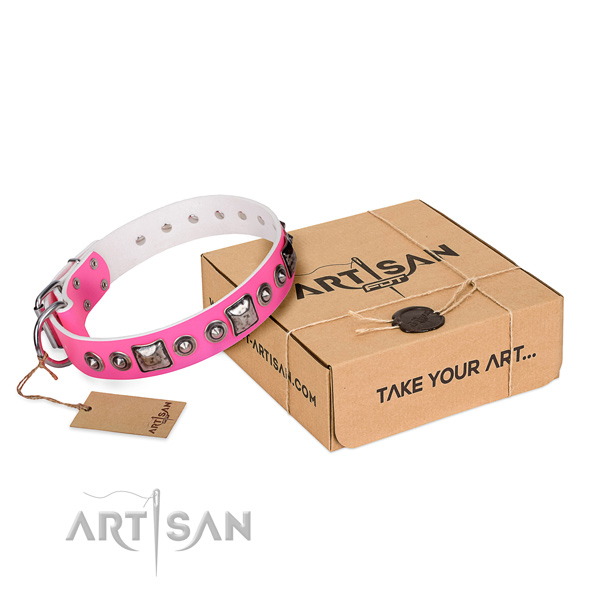 Reliable natural genuine leather dog collar made for easy wearing