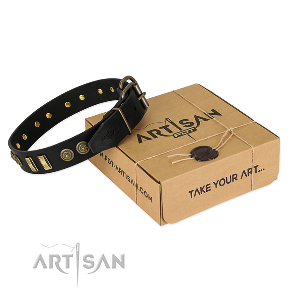 Reliable D-ring on full grain genuine leather dog collar for your doggie